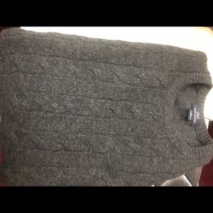This Brook brother new sweater